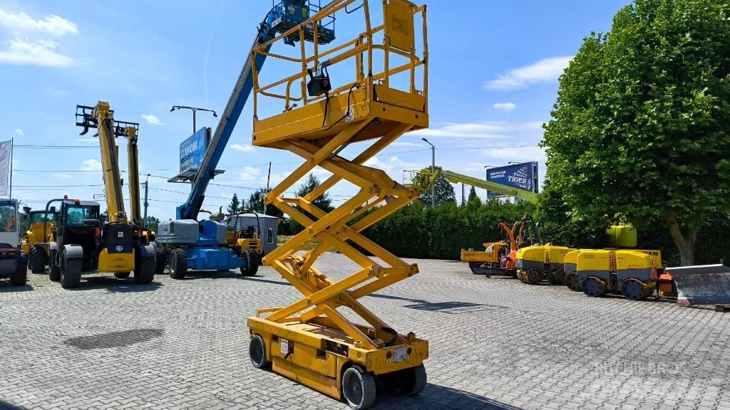 Haulotte Compact 8 Ανυψωτήρες ψαλιδωτής άρθρωσης