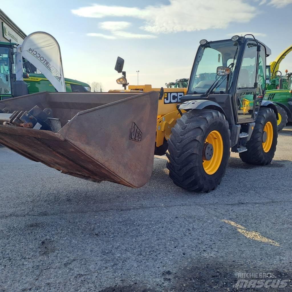 JCB 550-80 Συστήματα τηλεχειρισμού για τη γεωργία