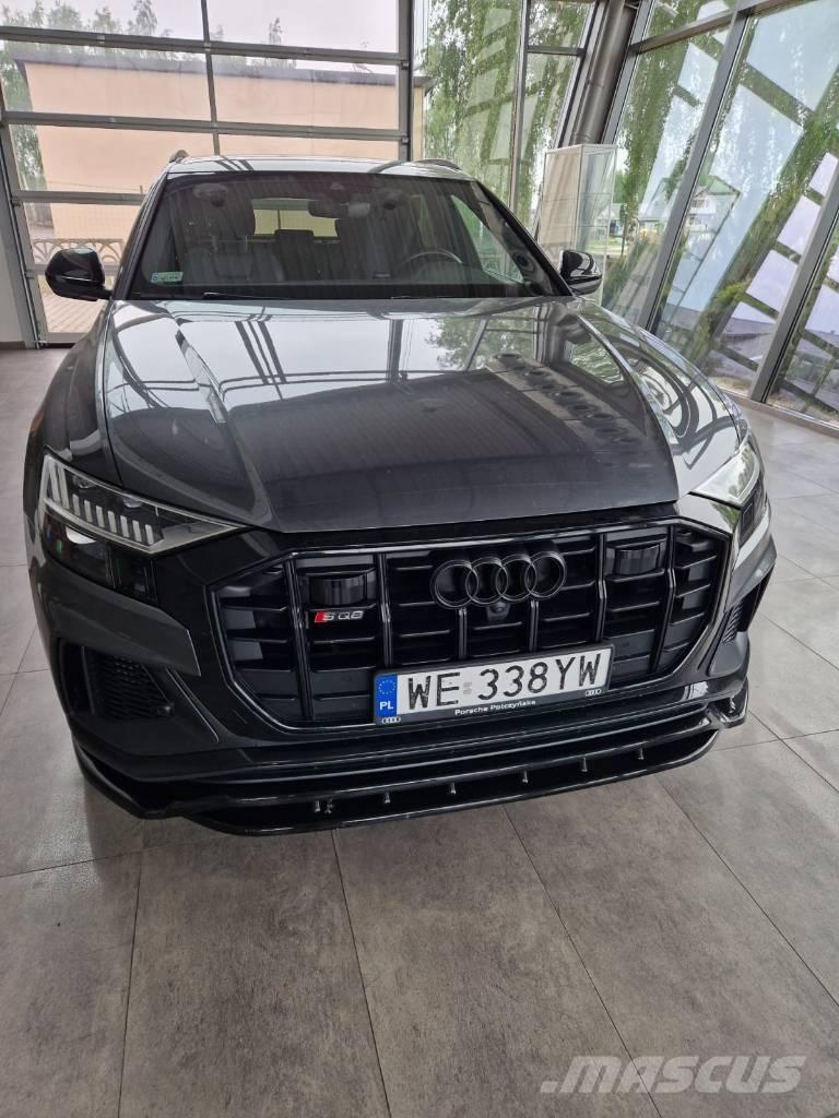 Audi SQ8 Αυτοκίνητα
