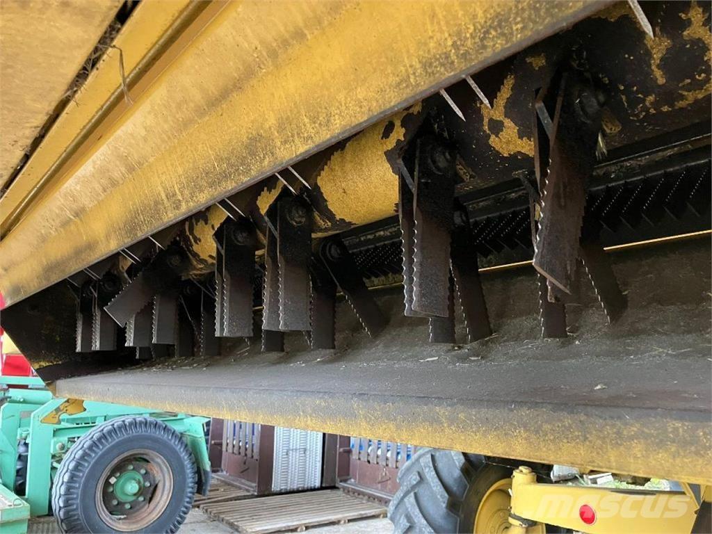 New Holland TX67 Θεριζοαλωνιστικές μηχανές
