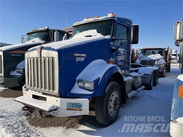 Kenworth T800 Τράκτορες