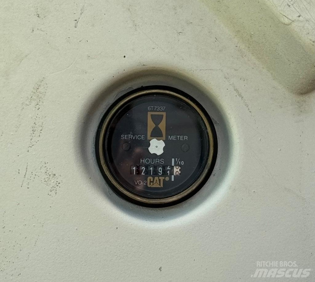 CAT 325 LN Εκσκαφείς με ερπύστριες