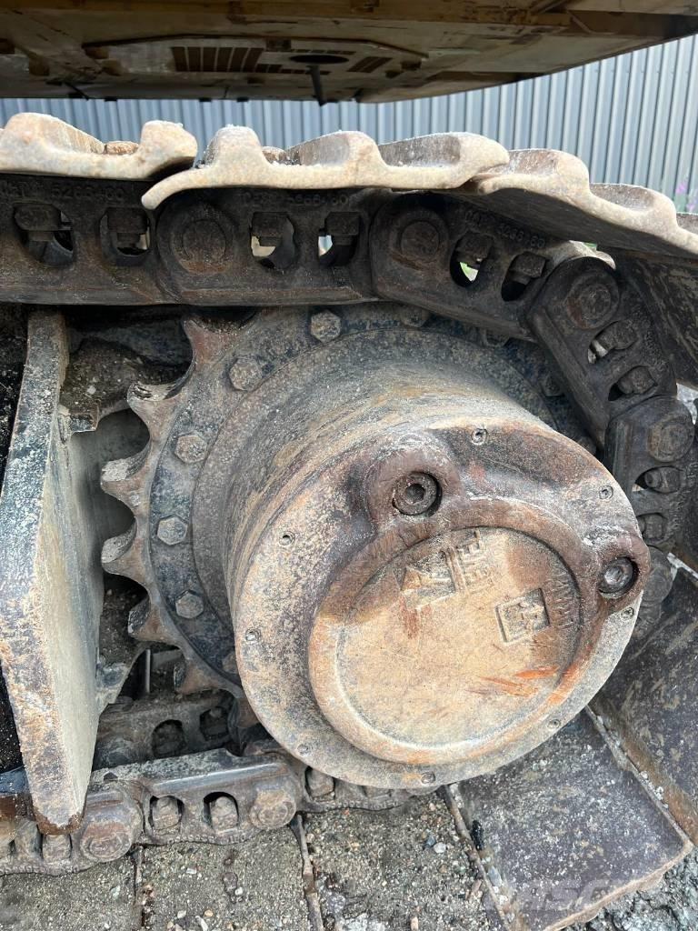CAT 326 Εκσκαφείς με ερπύστριες