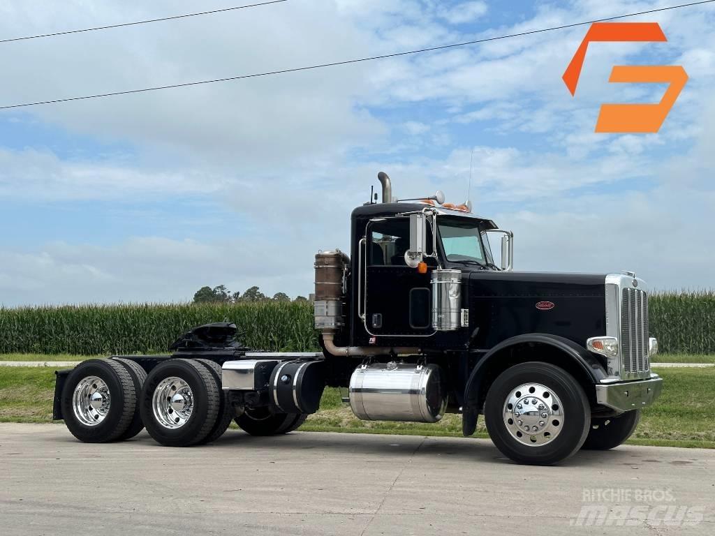 Peterbilt 388 Τράκτορες