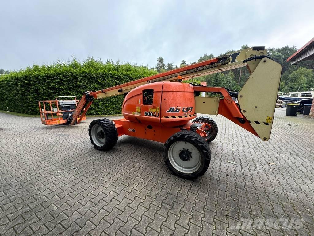 JLG 600 AJ Ανυψωτήρες με αρθρωτό βραχίονα