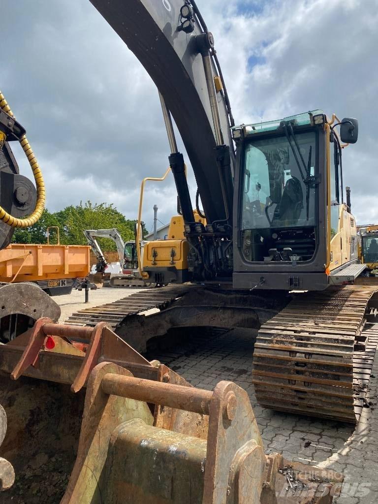Volvo EC 220 D Εκσκαφείς με ερπύστριες