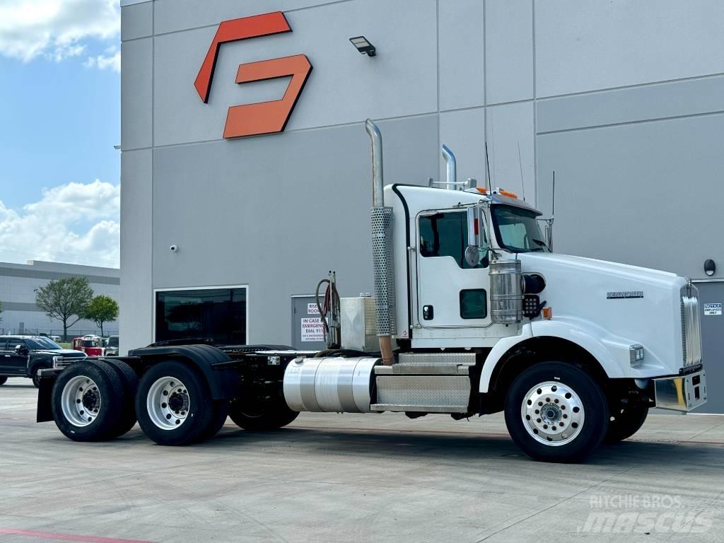Kenworth T 800 Τράκτορες