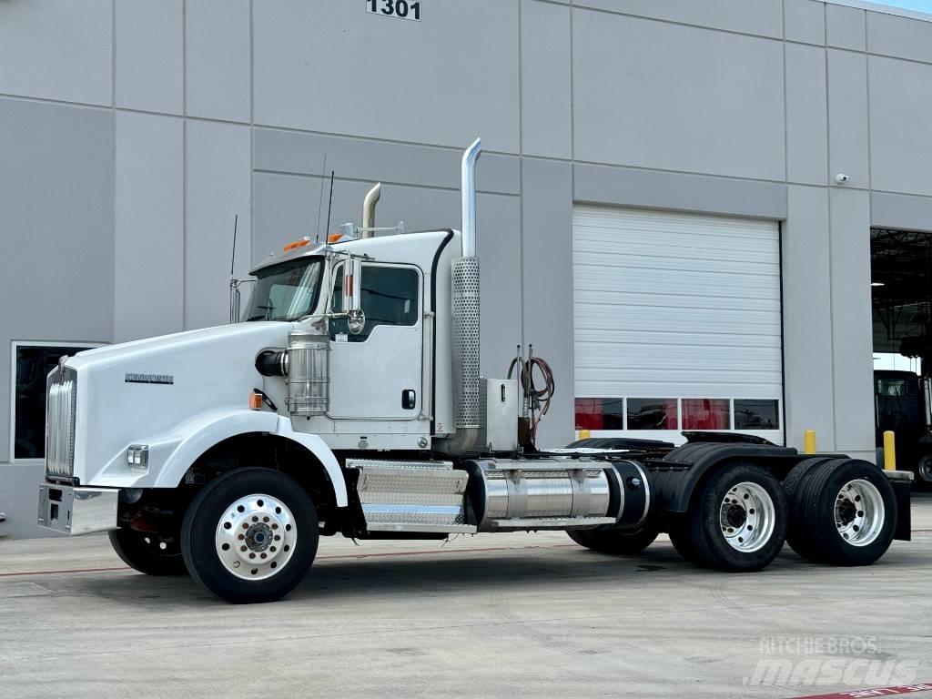 Kenworth T 800 Τράκτορες
