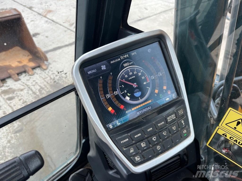Hyundai HX140LC Εκσκαφείς με ερπύστριες