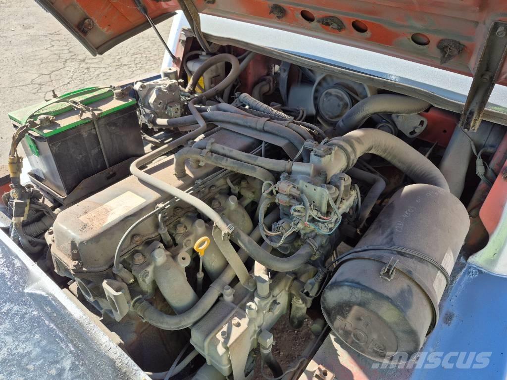 Nissan F04 B 40 H Περονοφόρα ανυψωτικά κλαρκ - άλλα