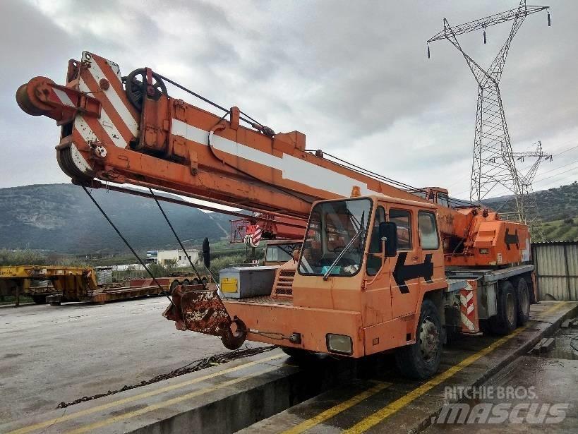 Kato NK 20B Γερανοί παντός εδάφους