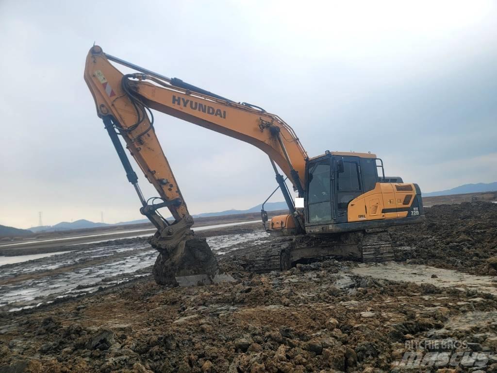 Hyundai HX 220 Εκσκαφείς με ερπύστριες