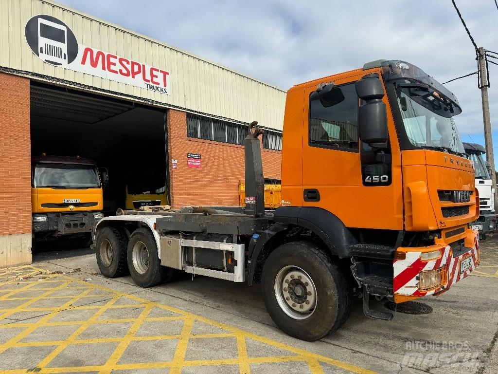 Iveco Trakker 450 Φορτηγά με γερανό & γάτζο