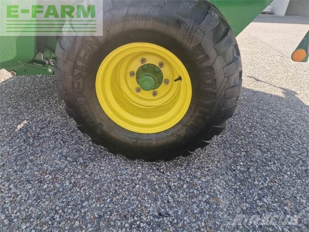 John Deere F441M Πρέσες τετράγωνων δεμάτων