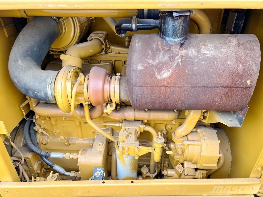 CAT 16H + RIPPER Γκρέιντερς