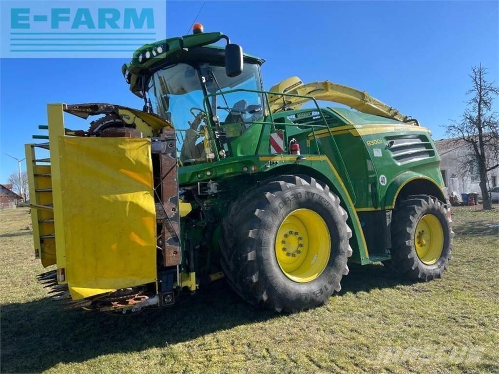 John Deere 8300 Μηχανές χορτονομής