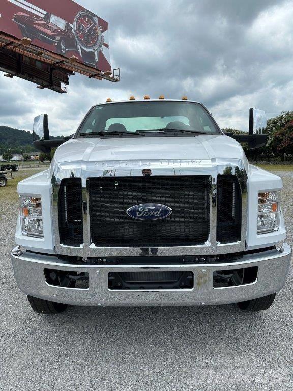 Ford F-750 Φορτηγά Σασί