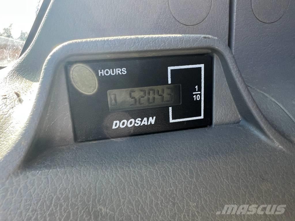 Doosan DX140LC-5 Εκσκαφείς με ερπύστριες