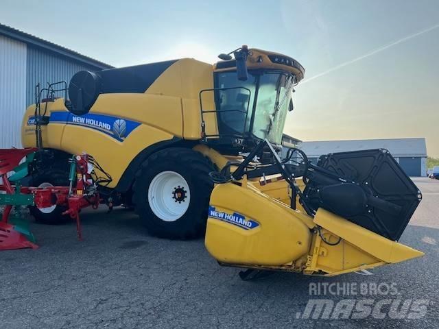 New Holland CX8.70 Θεριζοαλωνιστικές μηχανές