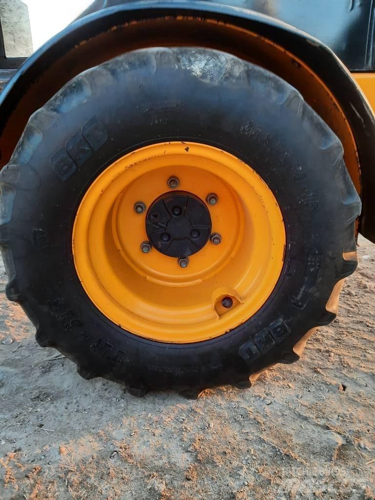 JCB 403 Μίνι φορτωτές