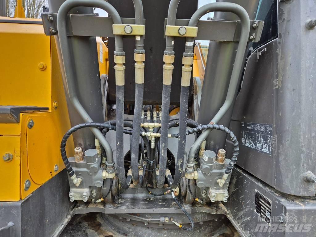 Volvo ECR 235 D Εκσκαφείς με ερπύστριες