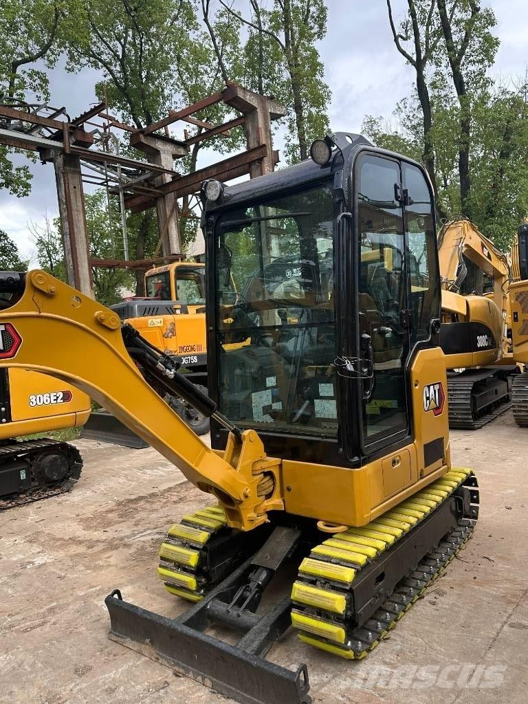 CAT CAT302 Εκσκαφάκι (διαβολάκι) < 7t