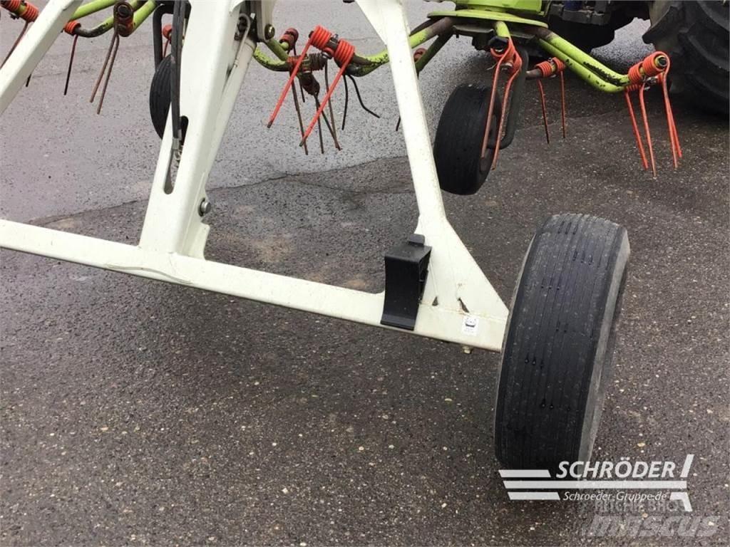 CLAAS VOLTO 800 T Τσουγκράνες και χορτοξηραντικές μηχανές