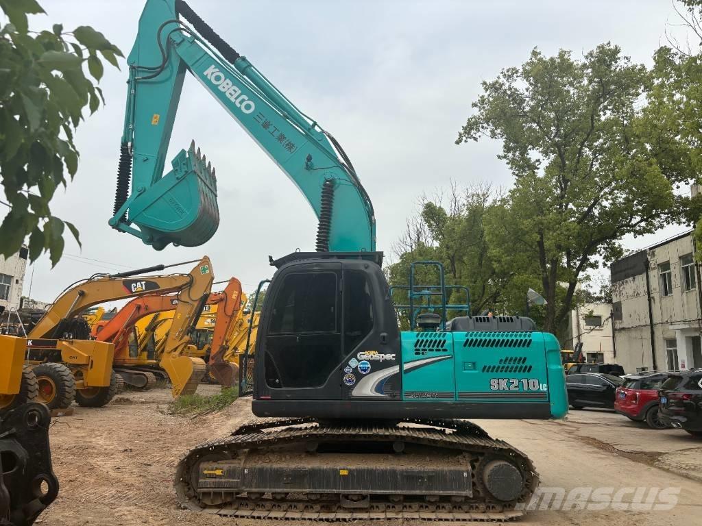 Kobelco SK 210 Εκσκαφείς με ερπύστριες