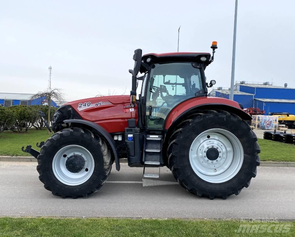 Case IH Puma 240 CVX Τρακτέρ