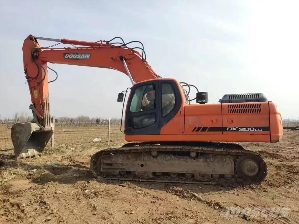 Doosan DX300LC Εκσκαφείς με ερπύστριες