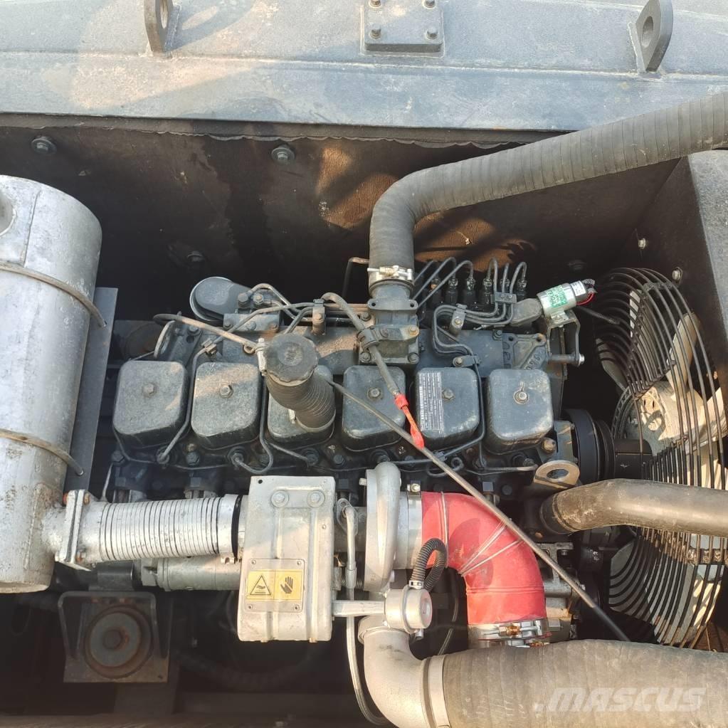 Hyundai R220LC-9S Εκσκαφείς με ερπύστριες