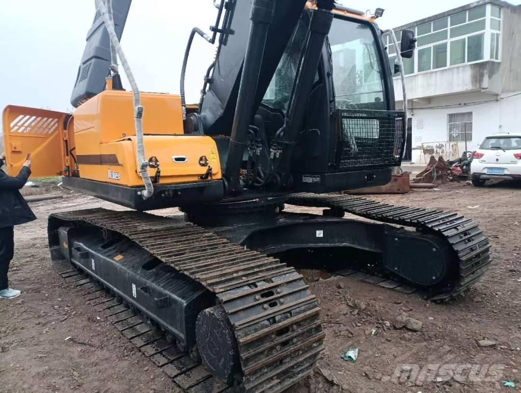 Hyundai 220LC-9S Εκσκαφείς με ερπύστριες
