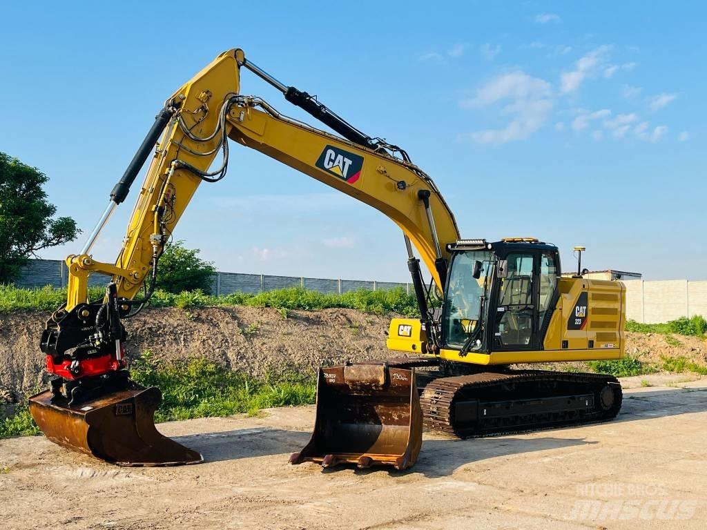 CAT 323 Εκσκαφείς με ερπύστριες