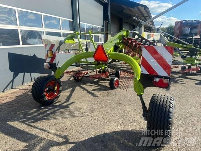 CLAAS Liner 1650 Αναμοχλευτήρες