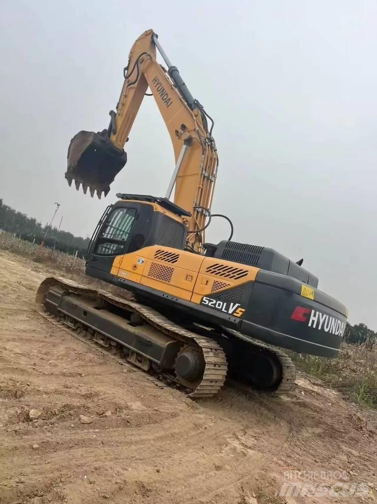Hyundai Robex 520 VS Εκσκαφείς με ερπύστριες