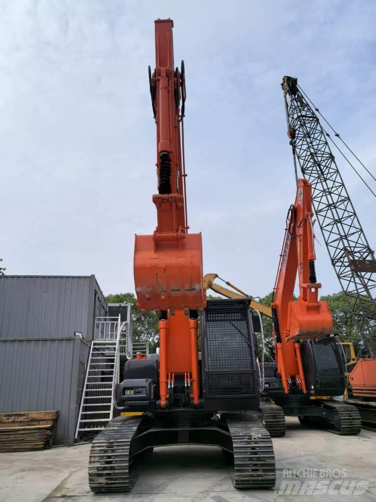 Hitachi ZX 200-3 G Εκσκαφείς με ερπύστριες