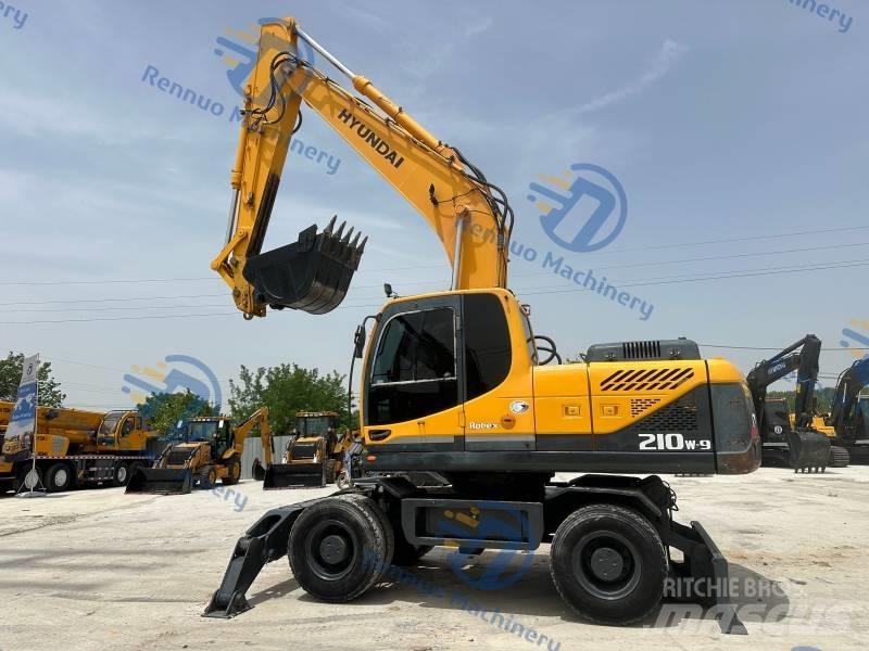 Hyundai R210W-9 Εκσκαφείς με τροχούς - λάστιχα