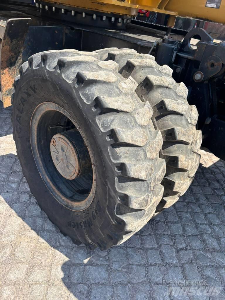 CAT M 313 D Εκσκαφείς με τροχούς - λάστιχα