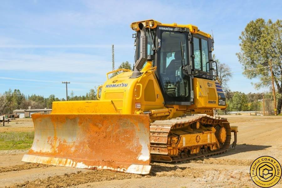 Komatsu D 37 EX Μπουλντόζες με ερπύστριες