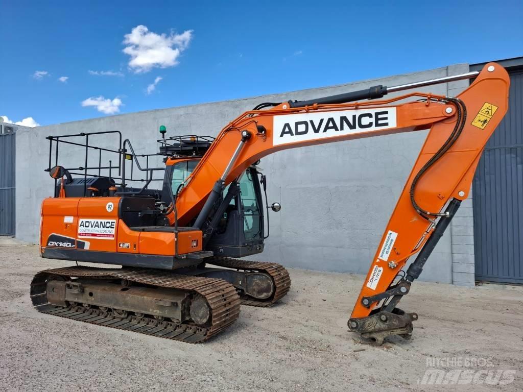 Doosan DX 140LC-5 Εκσκαφείς με ερπύστριες