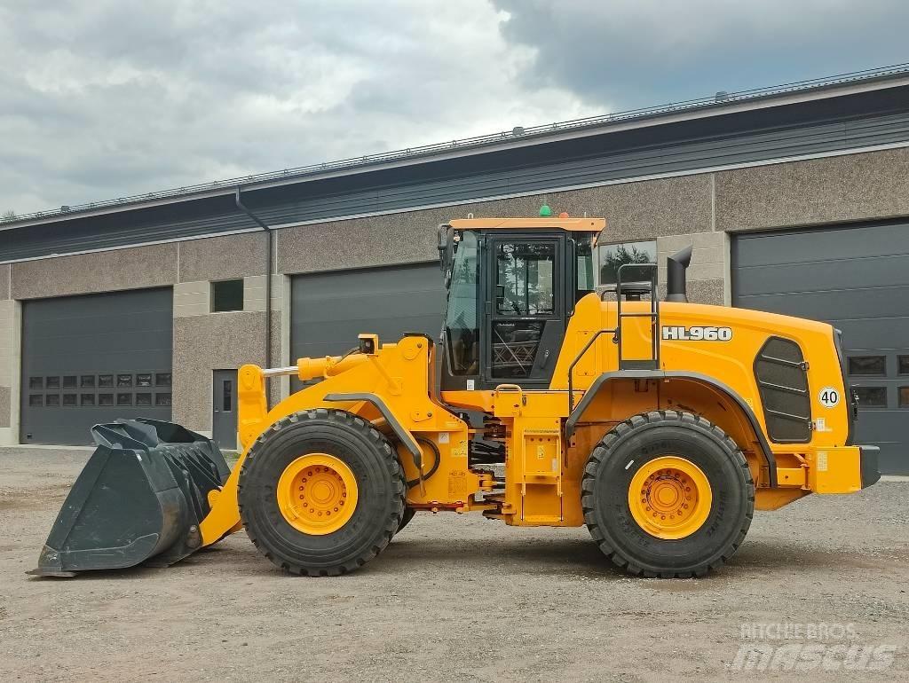 Hyundai HL 960 Φορτωτές με λάστιχα (Τροχοφόροι)
