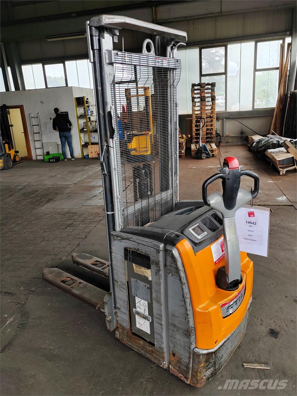 Still EXV14 Ηλεκτρικά παλετοφόρα με ιστό