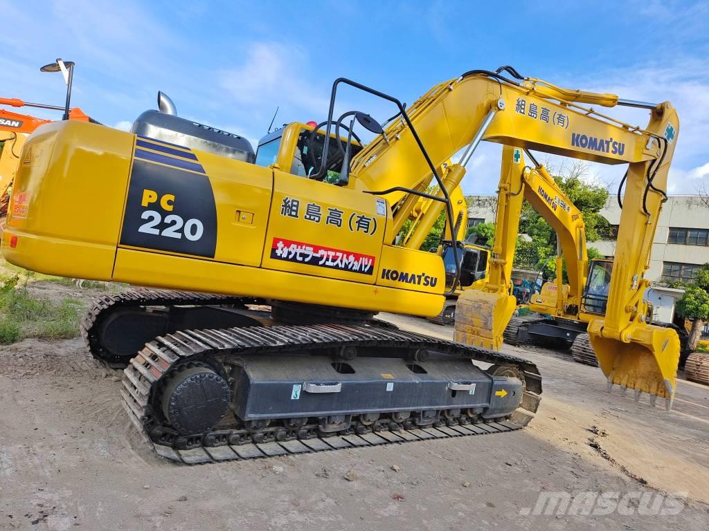 Komatsu PC 220-7 Εκσκαφείς με ερπύστριες