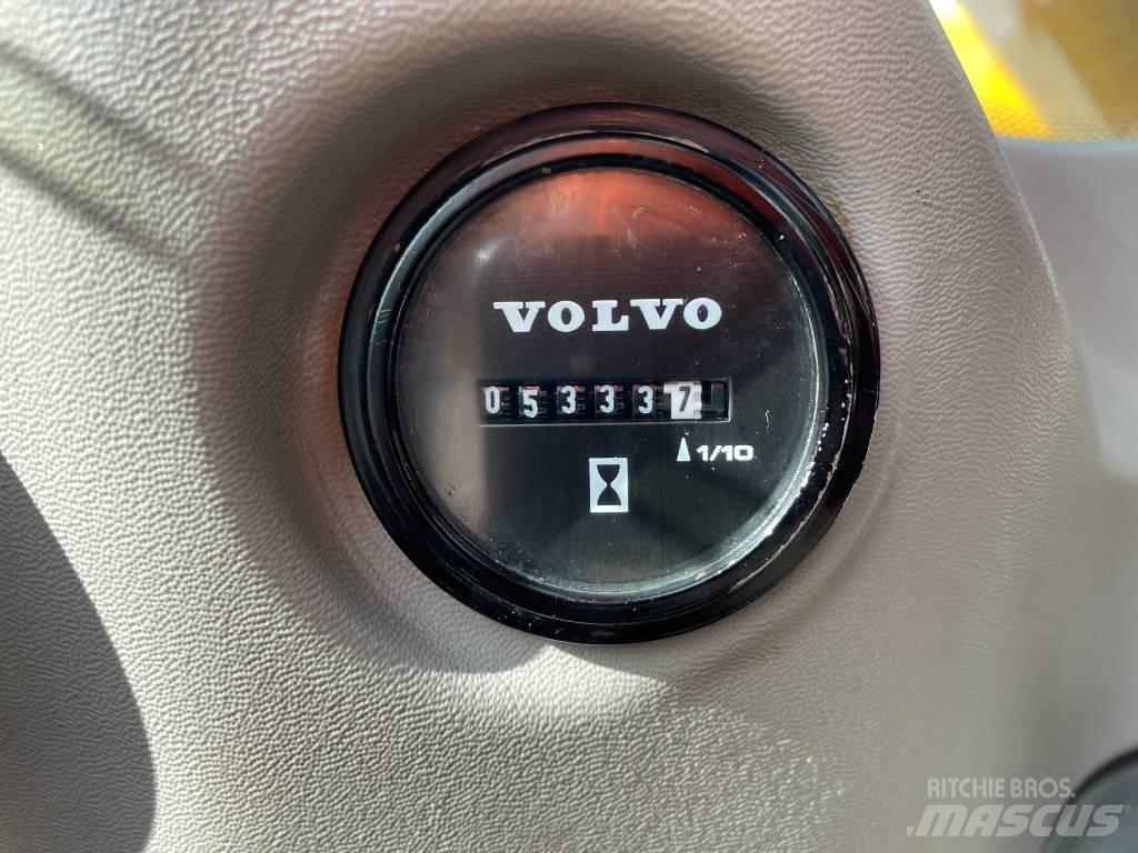 Volvo ECR 235 Εκσκαφείς με ερπύστριες