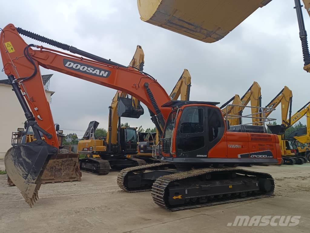 Doosan DX 300 LC Εκσκαφείς με ερπύστριες