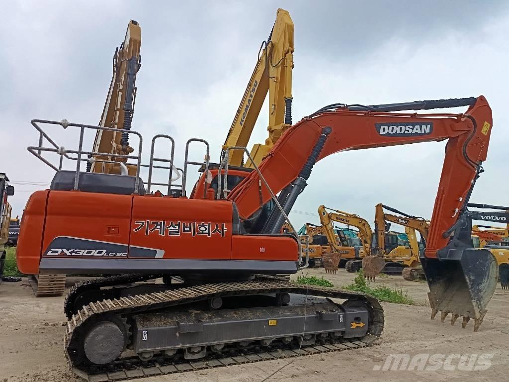 Doosan DX 300 LC Εκσκαφείς με ερπύστριες