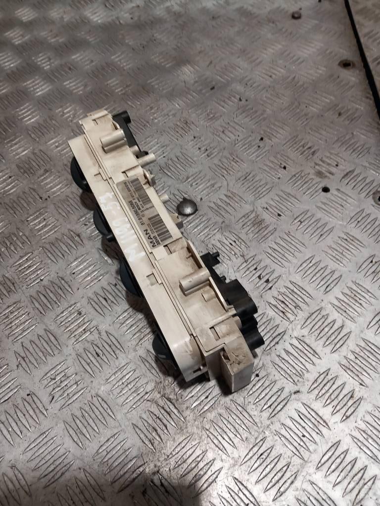 MAN TGM  81619906068 Καμπίνες και εσωτερικό