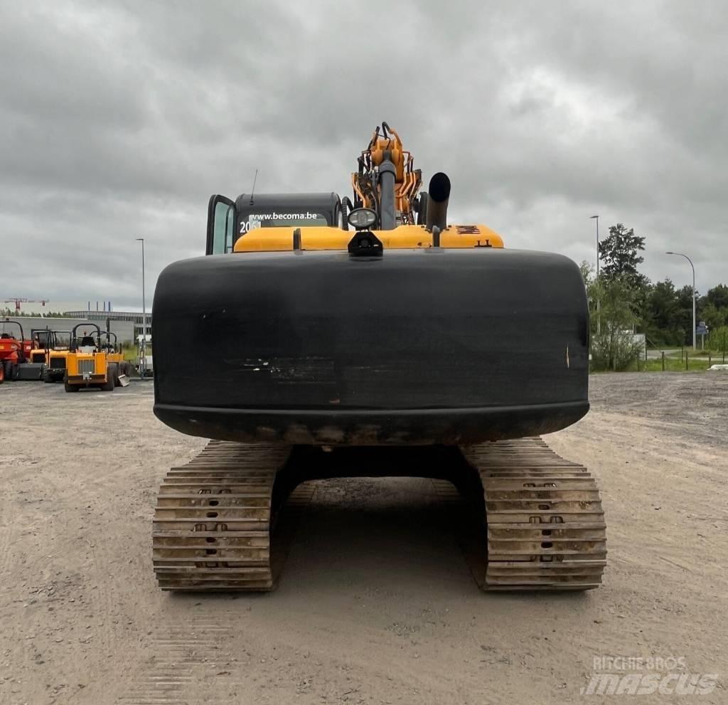 JCB JS 220 Εκσκαφείς με ερπύστριες