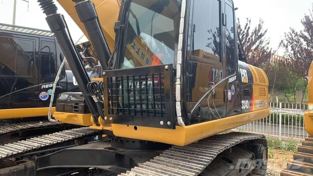 CAT 324 D L Εκσκαφείς με ερπύστριες