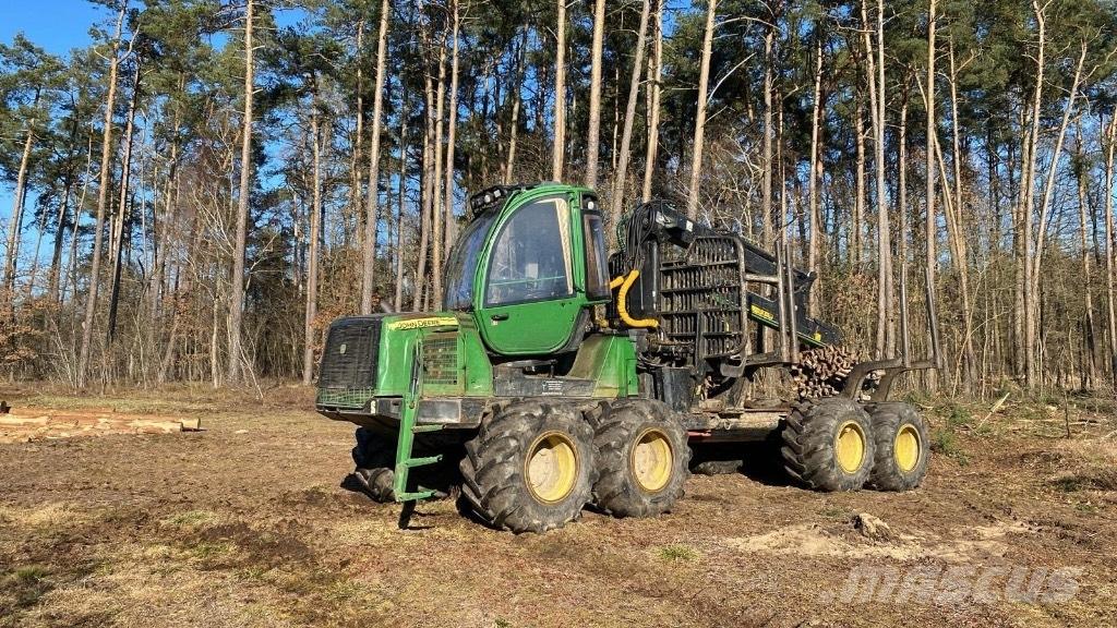 John Deere 1010 E Μεταφορείς ξυλείας
